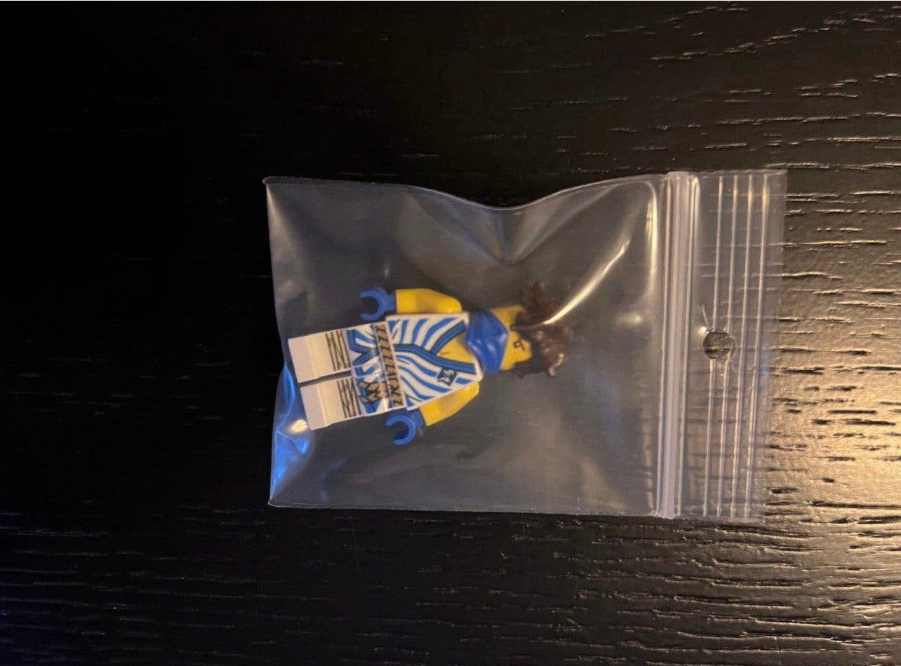 LEGO Ninjago Jay Legacy White Tunic Blue Trim and Stripes, Ophalen of Verzenden, Zo goed als nieuw