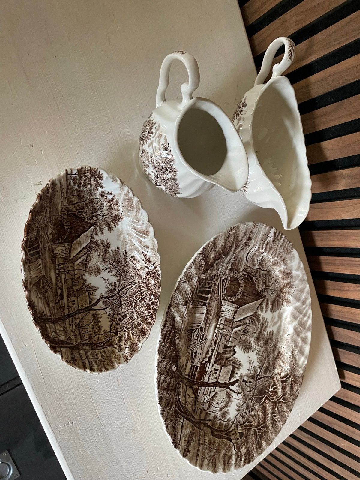 Engels servies / diverse items . Dickens castes old inss etc, Ophalen of Verzenden