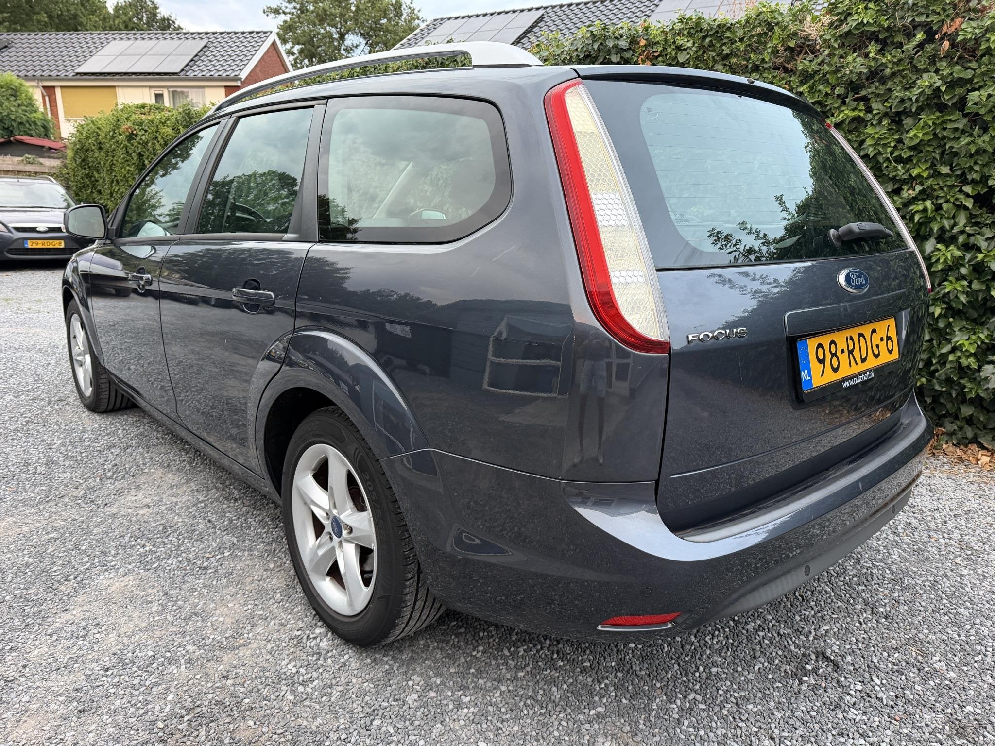 Foto 4 van Ford Focus Wagon 1.6 Comfort | Airco | Cruise Control | LMV