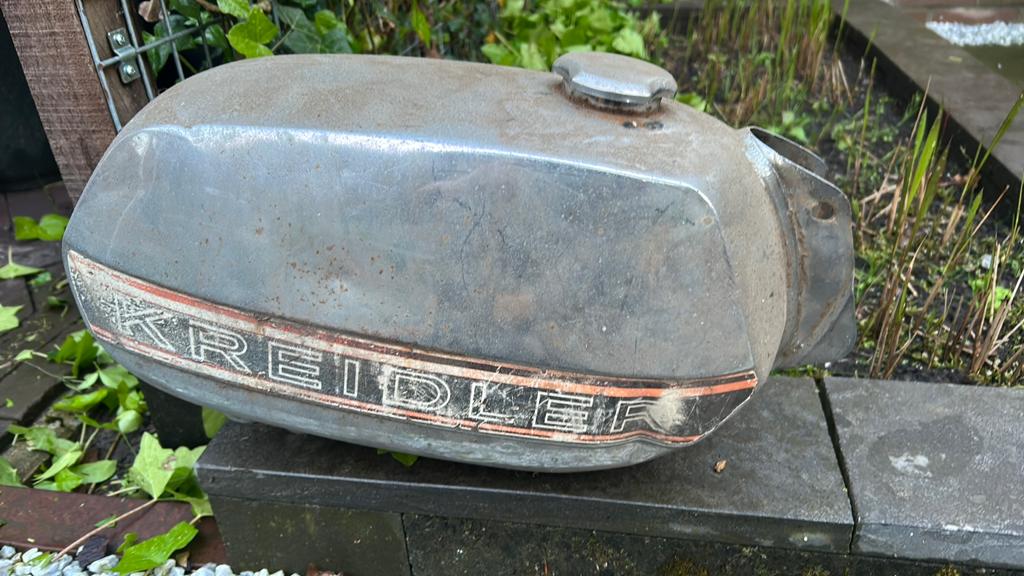 Benzine tank kreidler, Motoren, Ophalen, Gebruikt