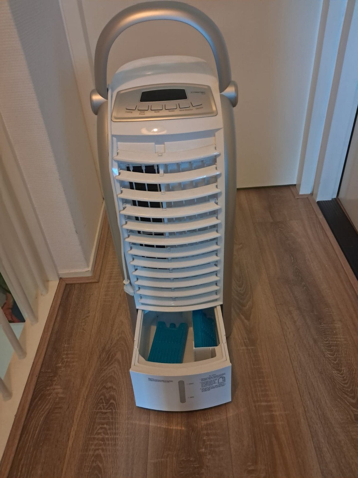 Z.g.a.n. aircooler Trotec PAE 25 !!, Ophalen, Zo goed als nieuw, Torenventilator