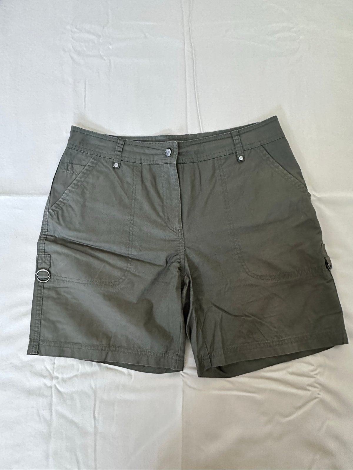 Groene korte broek maat 38 dames, Maat 38/40 (M), Kort, Ophalen of Verzenden, Gedragen