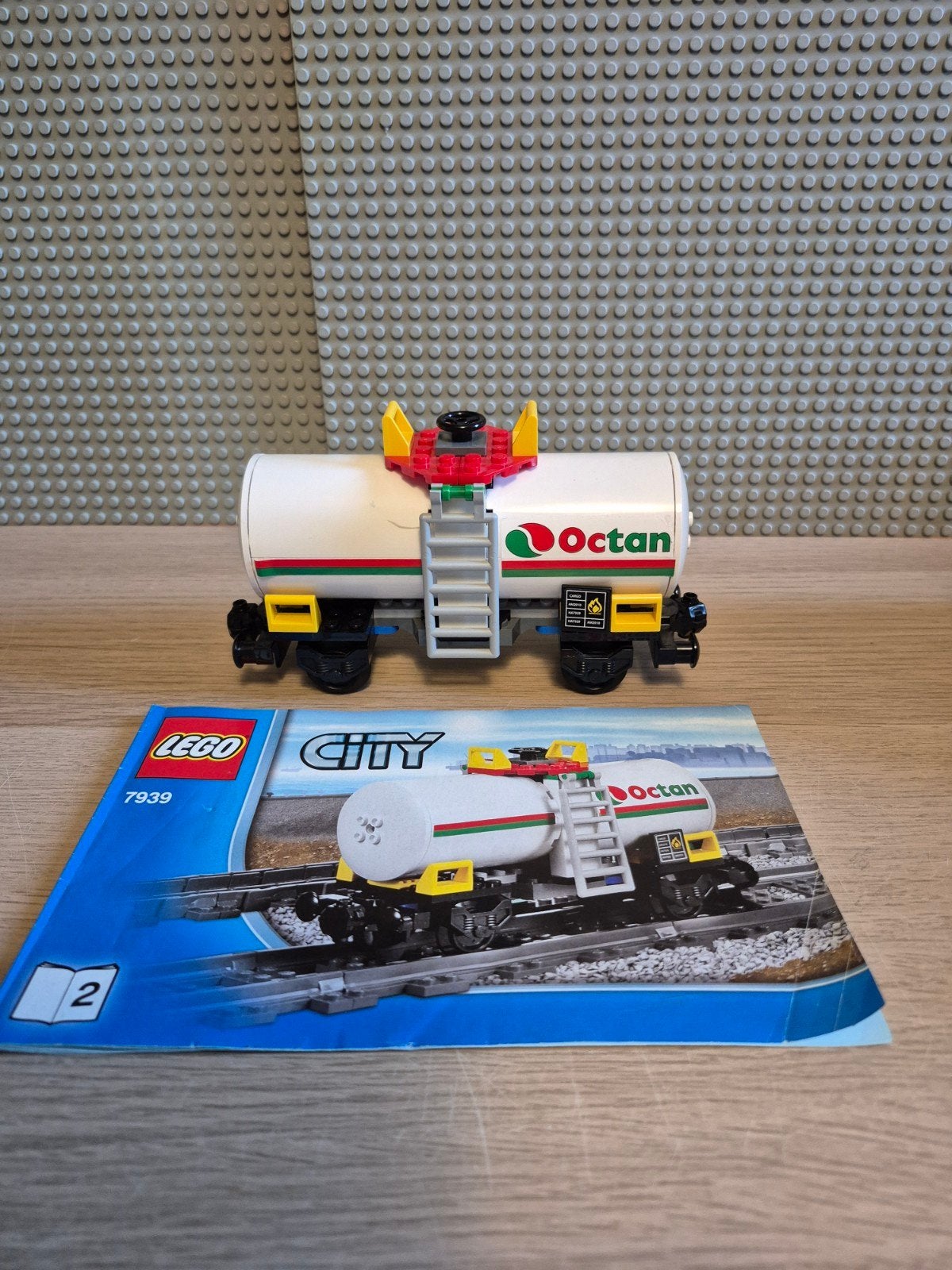 Lego City 7939 Tankwagon Octan met boekje, Ophalen of Verzenden, Gebruikt