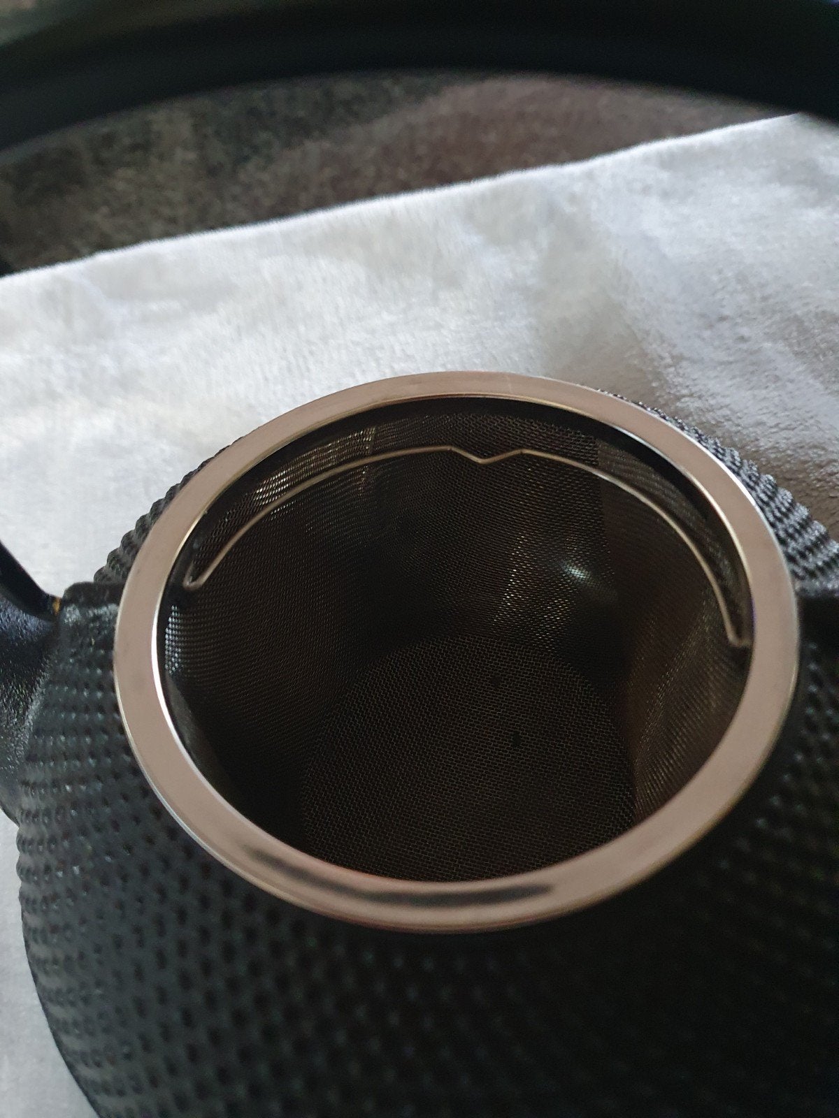 Gietijzeren theepotten met theezeefjes, Theepot/fluitketel, Ophalen of Verzenden, Zo goed als nieuw, Zwart