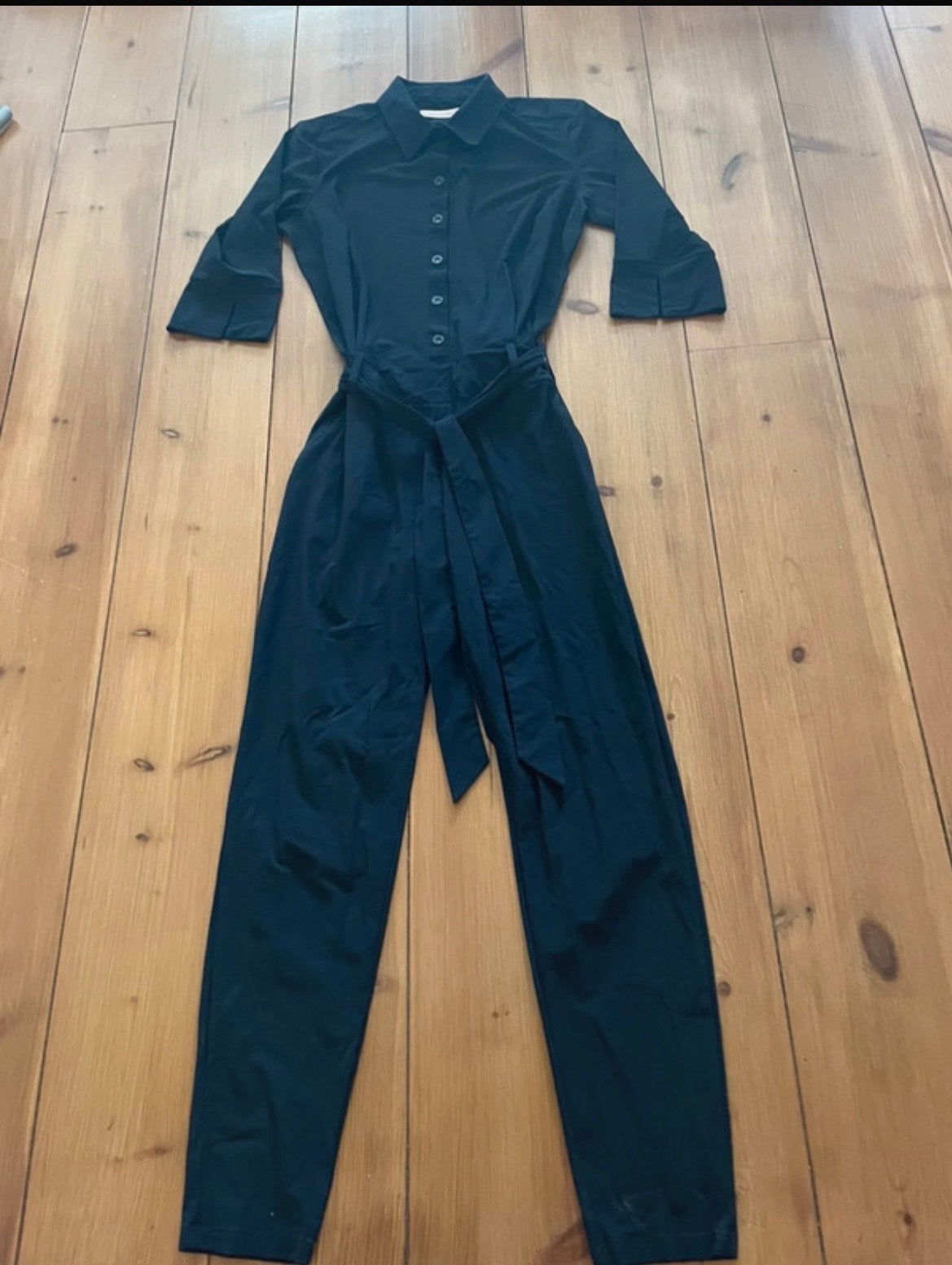 Studio Anneloes Jumpsuit Donkerblauw Travelstof met Ceintuur, Kleding | Dames, Jumpsuits, Ophalen of Verzenden, Zo goed als nieuw