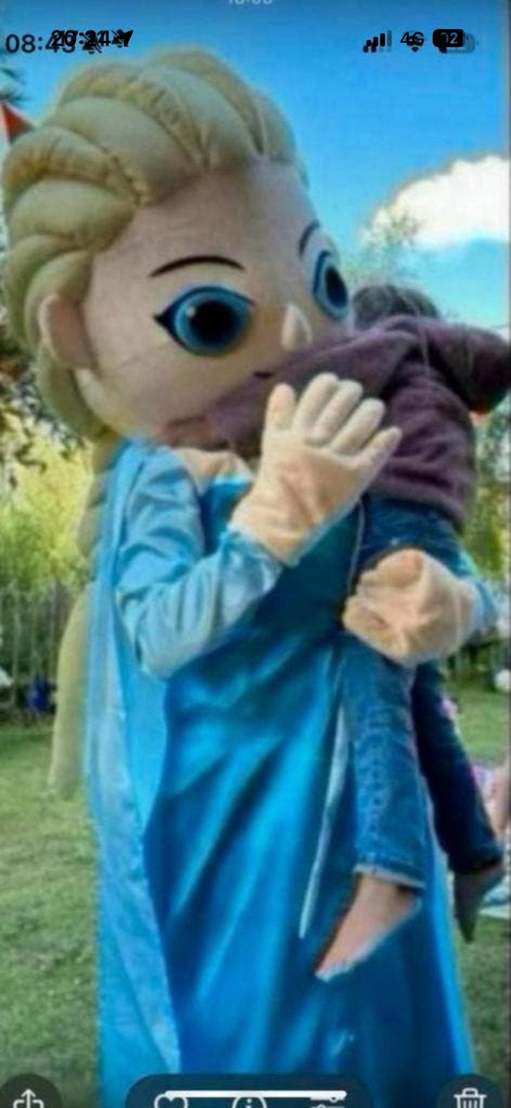 Mascotte Elsa te huur inclusief acteur, Ophalen of Verzenden, Zo goed als nieuw, Overige