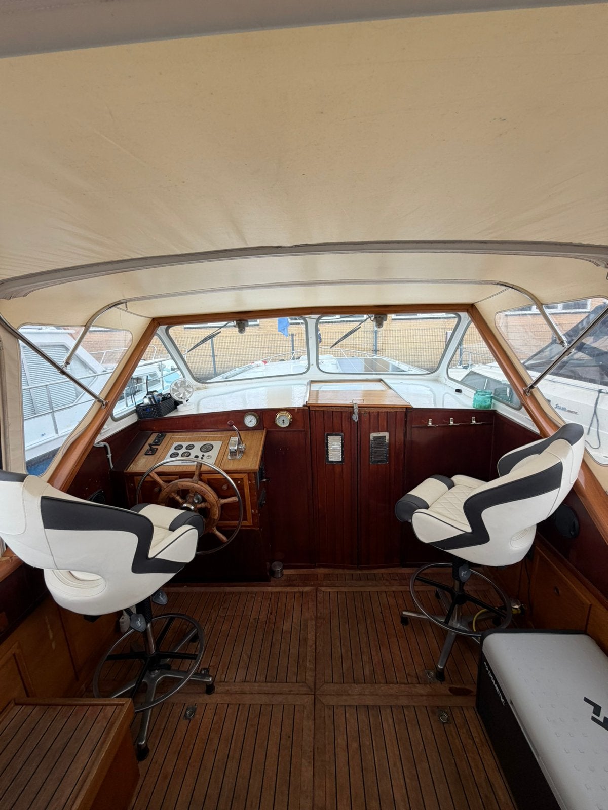 Foto 9 van Valkkruiser Sport cabrio 10,50