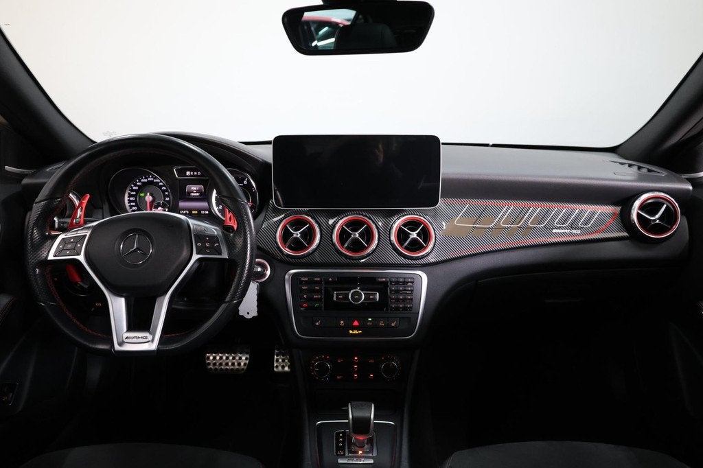 Mercedes-Benz GLA-klasse AMG 45 4MATIC Edition 1 LED/PANO/CA, Auto's, Gebruikt, Euro 6, 4 cilinders, Wit