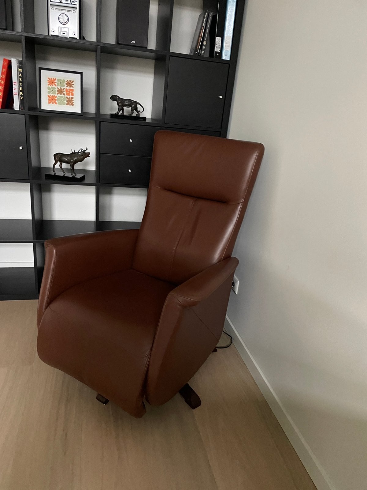 Sta-op-stoelen/relaxfauteuil (per stuk of per 2 stuks), Ophalen, Zo goed als nieuw, 50 tot 75 cm, Leer