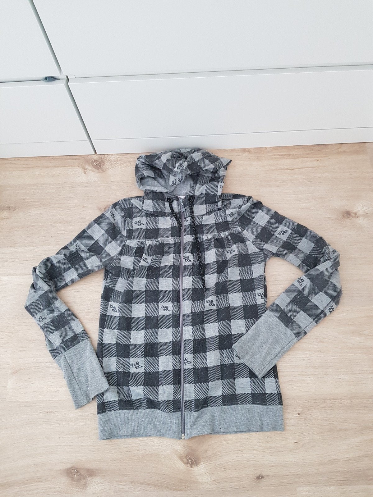 leuke vest, Ophalen of Verzenden, Zo goed als nieuw, Maat 38/40 (M)
