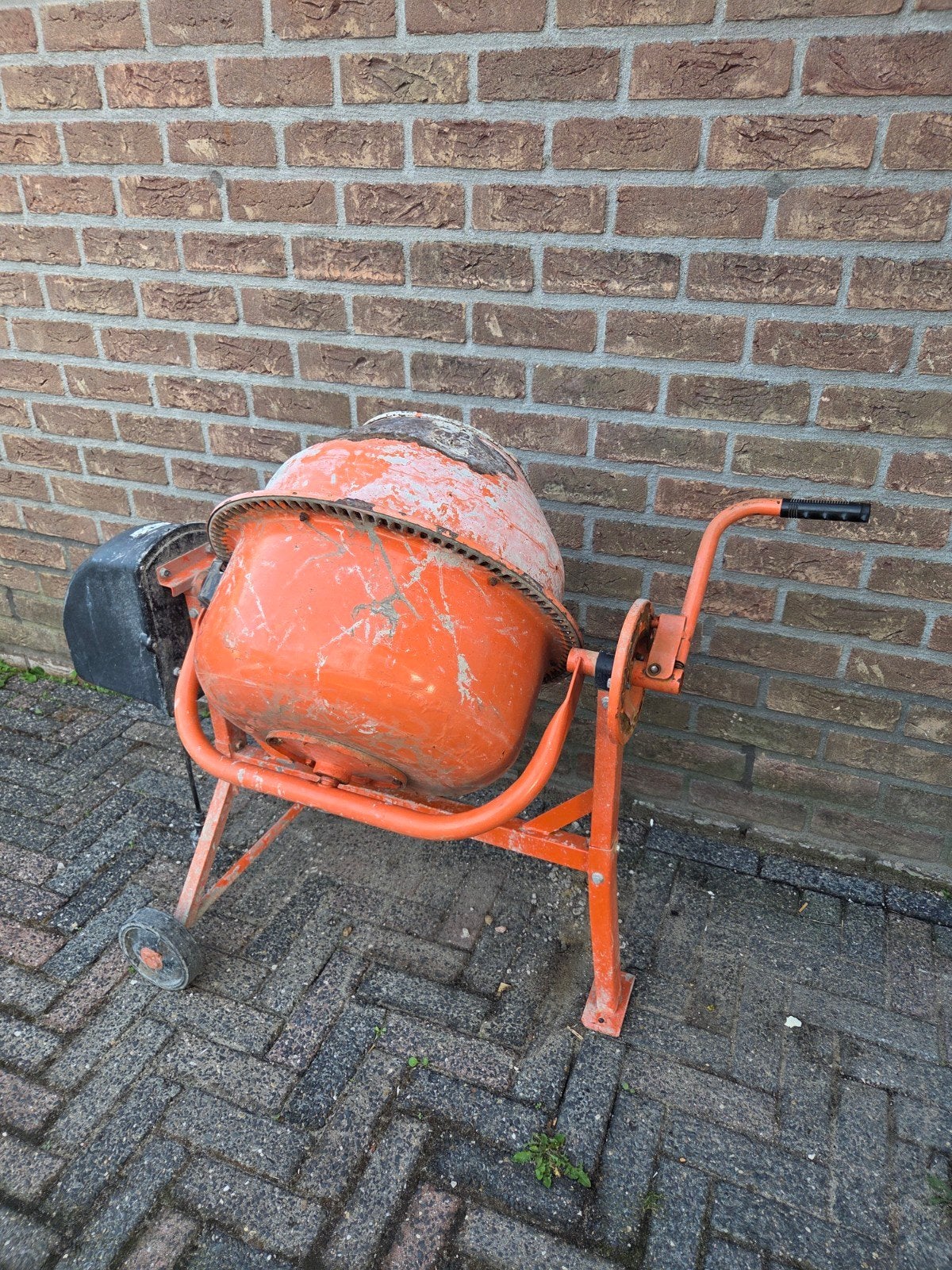 Gebruikte cementmolen - Ideaal voor kleine klussen, Ophalen, Gebruikt