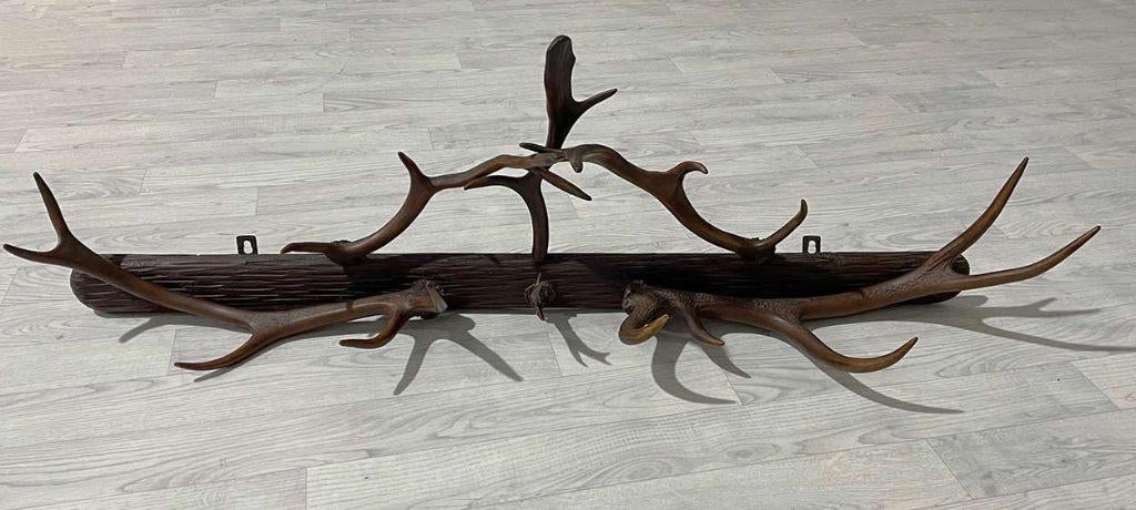 Oude houten GEWEI KAPSTOK - 132 cm breed, Overige materialen, Gebruikt, Nvt, Minder dan 100 cm