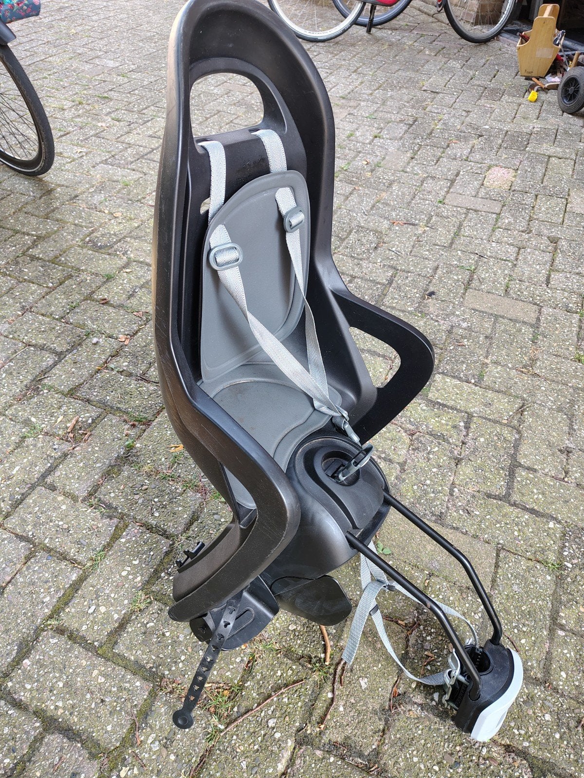 Polisport Achterzitje Fiets - Zwart, Ophalen