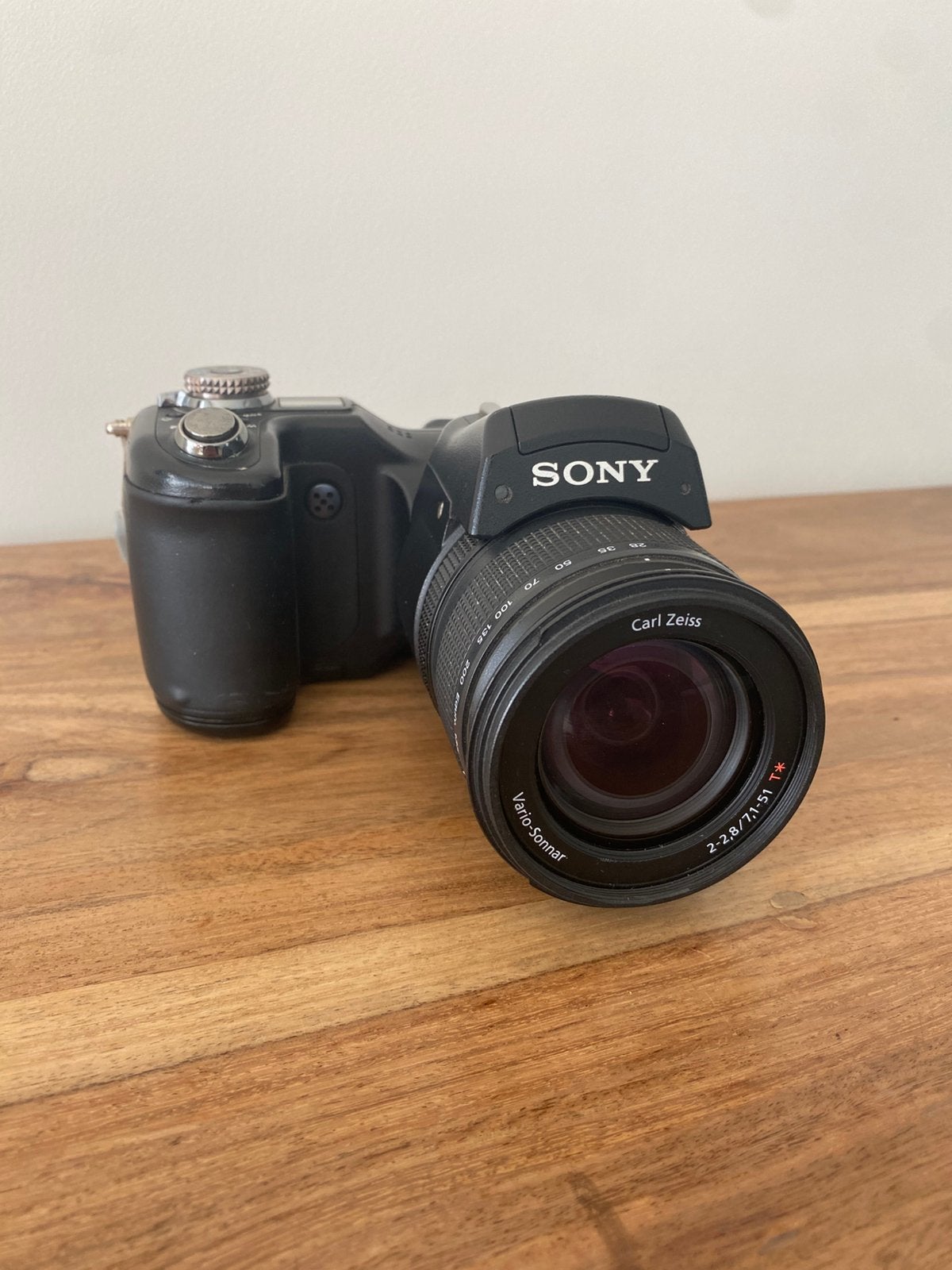 SONY DSC-F828 - geen LIVE beeld, Audio, Tv en Foto, Fotocamera's Digitaal, Zo goed als nieuw, Accu, Sony, 8 keer of meer