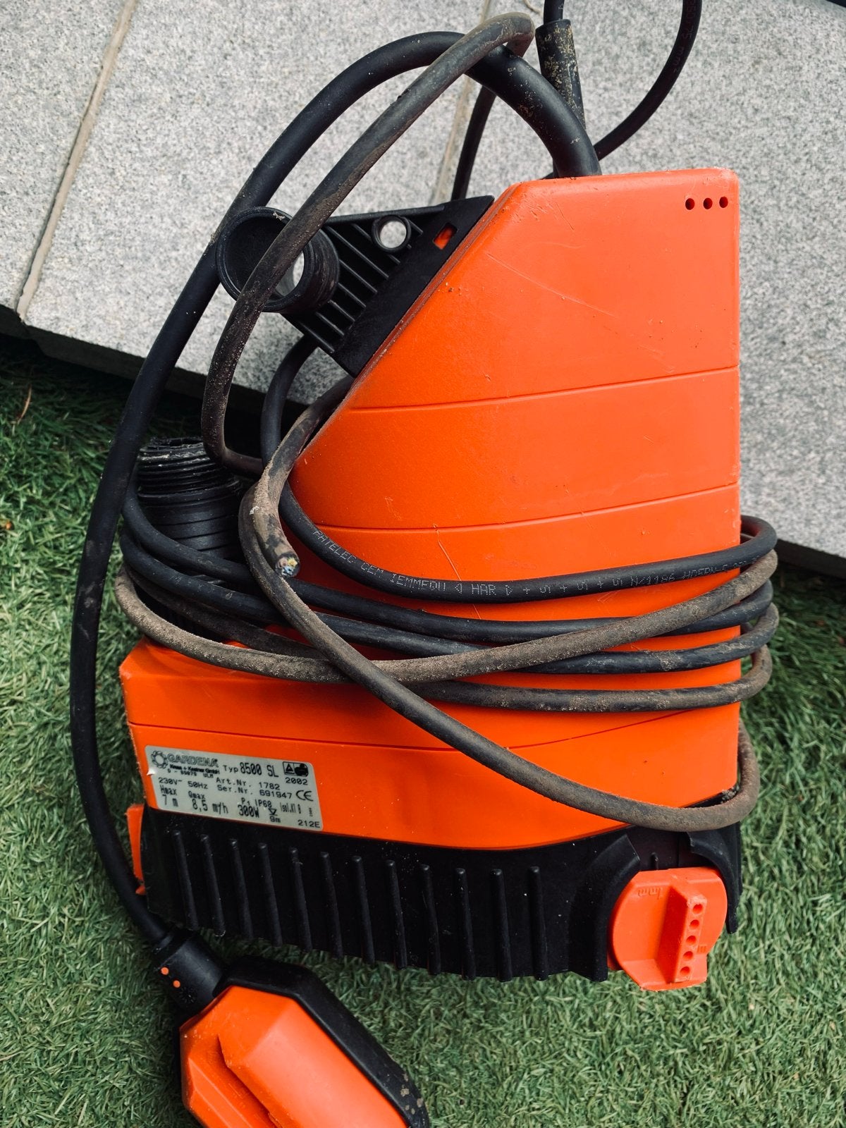 Gardena Dompelpomp Typ 8500 SL - Krachtige Waterpomp, Ophalen of Verzenden, Gebruikt, Elektrisch, Dompelpomp