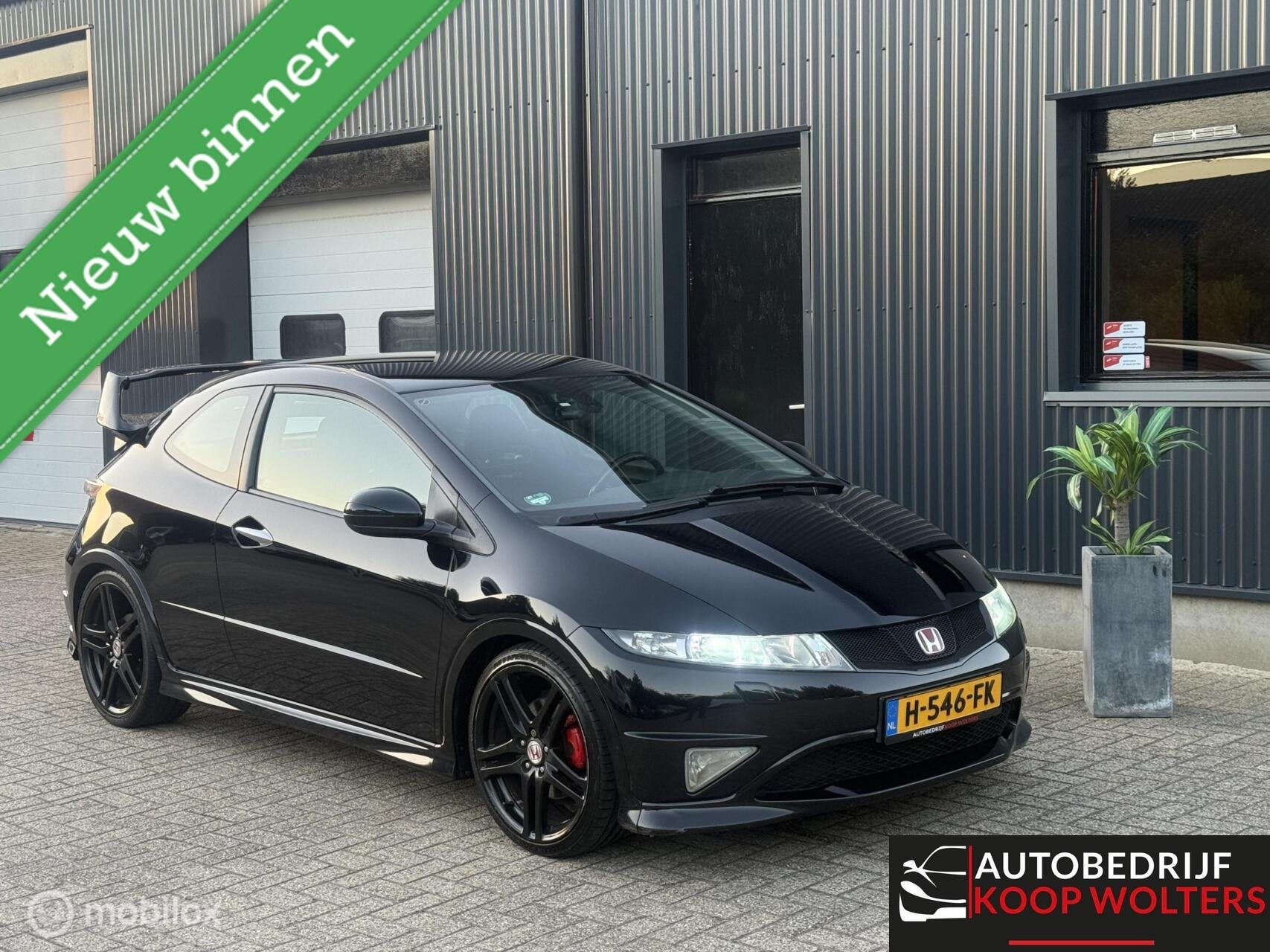 Honda Civic 2.0 Type R 200PK *KANON*, Auto's, Voorwielaandrijving, 1998 cc, Gebruikt, Zwart