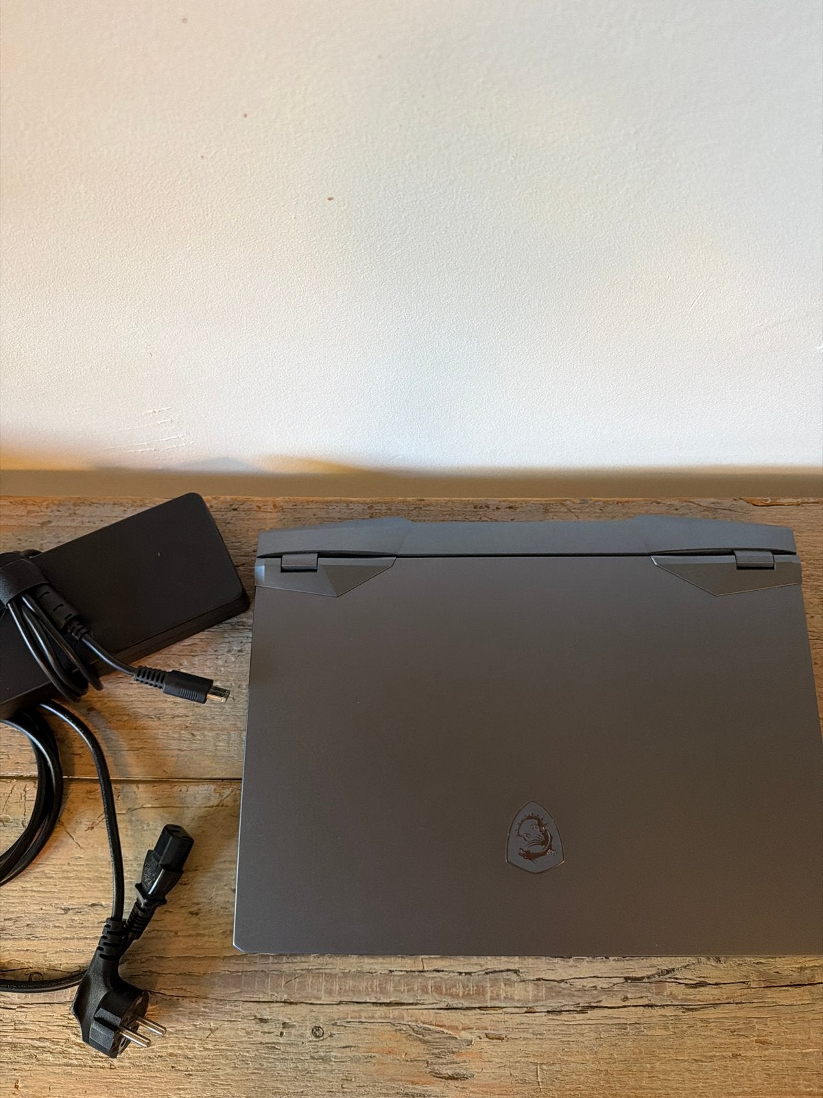 Foto 8 van MSI GE66 Raider Gaming Laptop