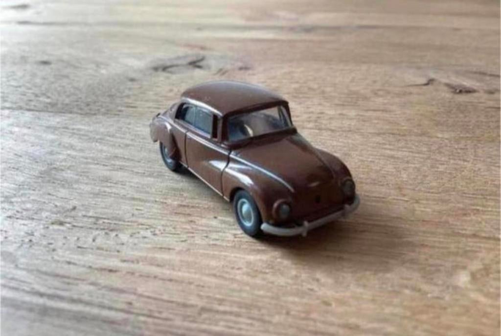 Brekina Auto Union 1000 S – schaal 1:87 (H0) – bruin, Hobby en Vrije tijd, Modelauto's | 1:87, Ophalen of Verzenden, Zo goed als nieuw