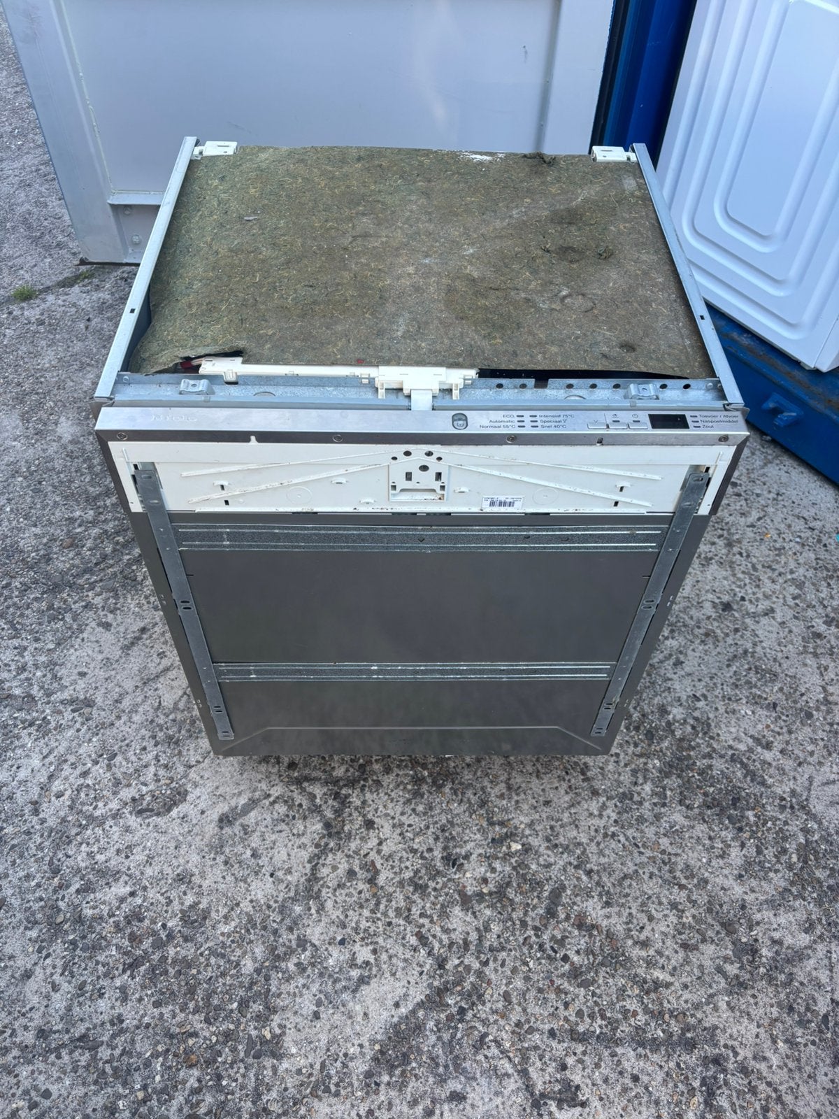 Miele voledig geïntegreerde vaatwasser, Ophalen, Minder dan 85 cm, Minder dan 10 liter, Inbouw
