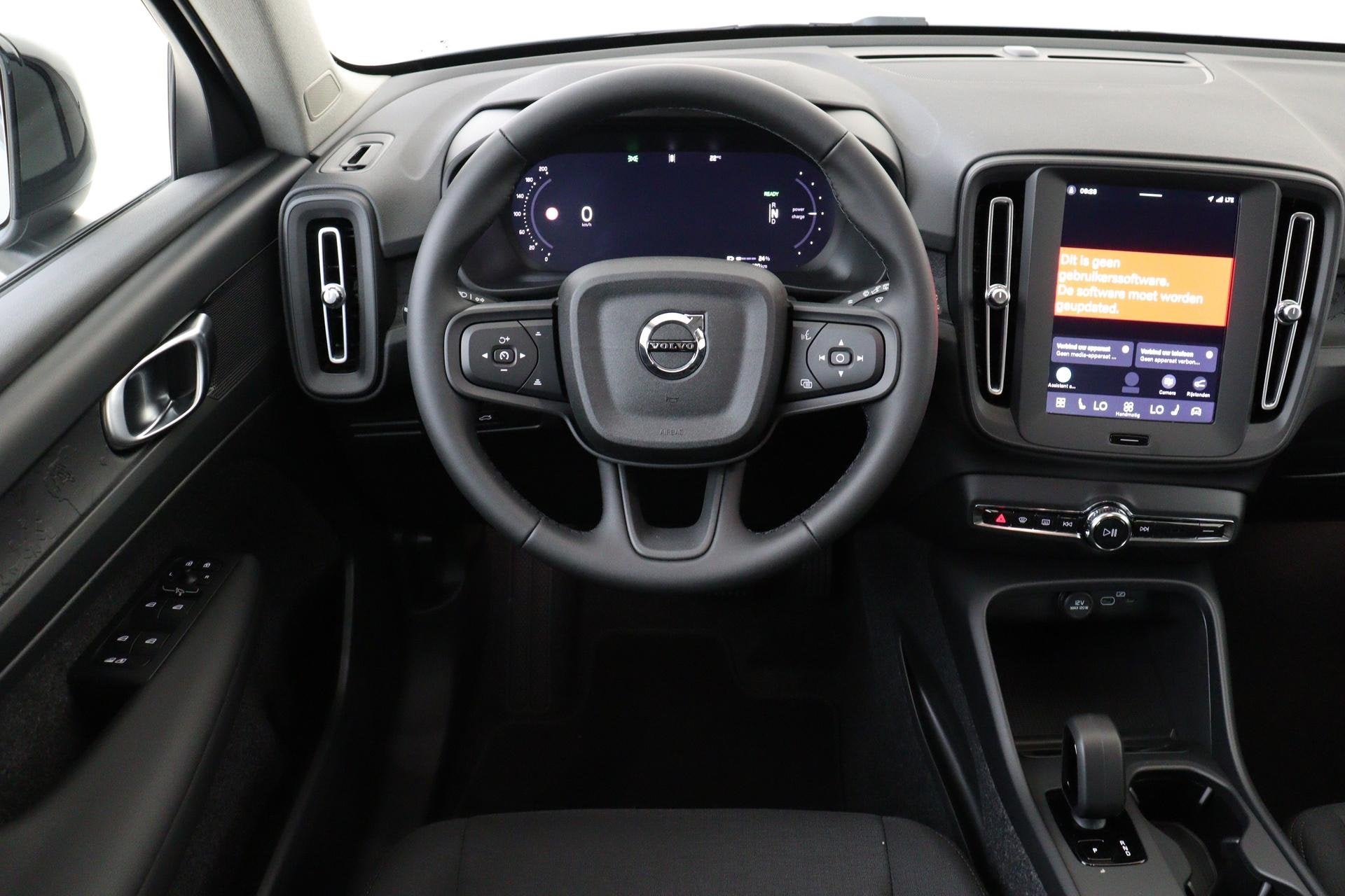 Volvo EX40 SINGLE MOTOR ESSENTIAL 70 kWh -CAMERA|CRUISE|META, Auto's, Parkeersensor, 420 min, Nieuw, SUV of Terreinwagen