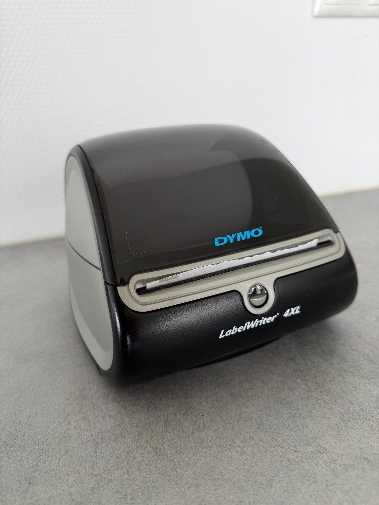 DYMO LabelWriter 4XL labelprinter + extra nieuwe rol labels, Computers en Software, Labelprinters, Ophalen, Zo goed als nieuw