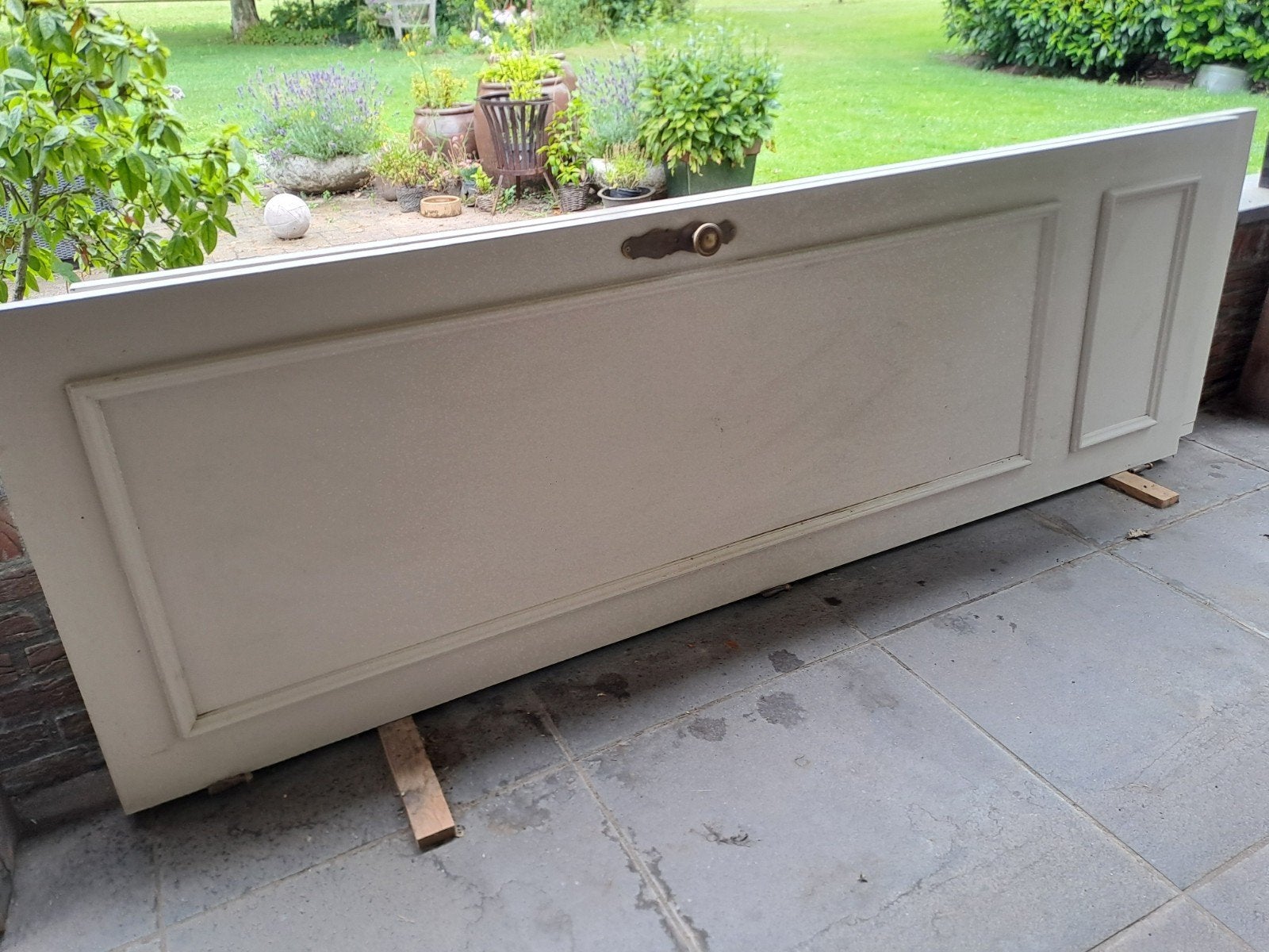2 Vintage kastdeuren  met Paneel en Deurklink, Ophalen, Gebruikt, 80 tot 100 cm, Binnendeur
