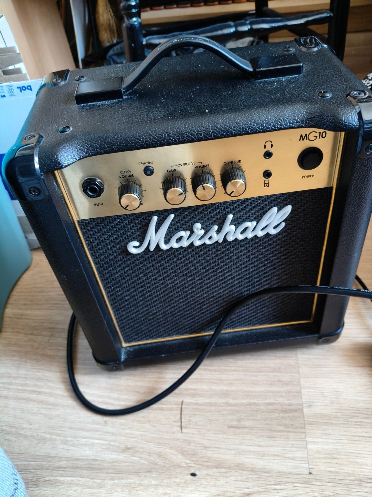 Marshall MG10 gitaarversterker, Ophalen, Zo goed als nieuw, Gitaar, Minder dan 50 watt