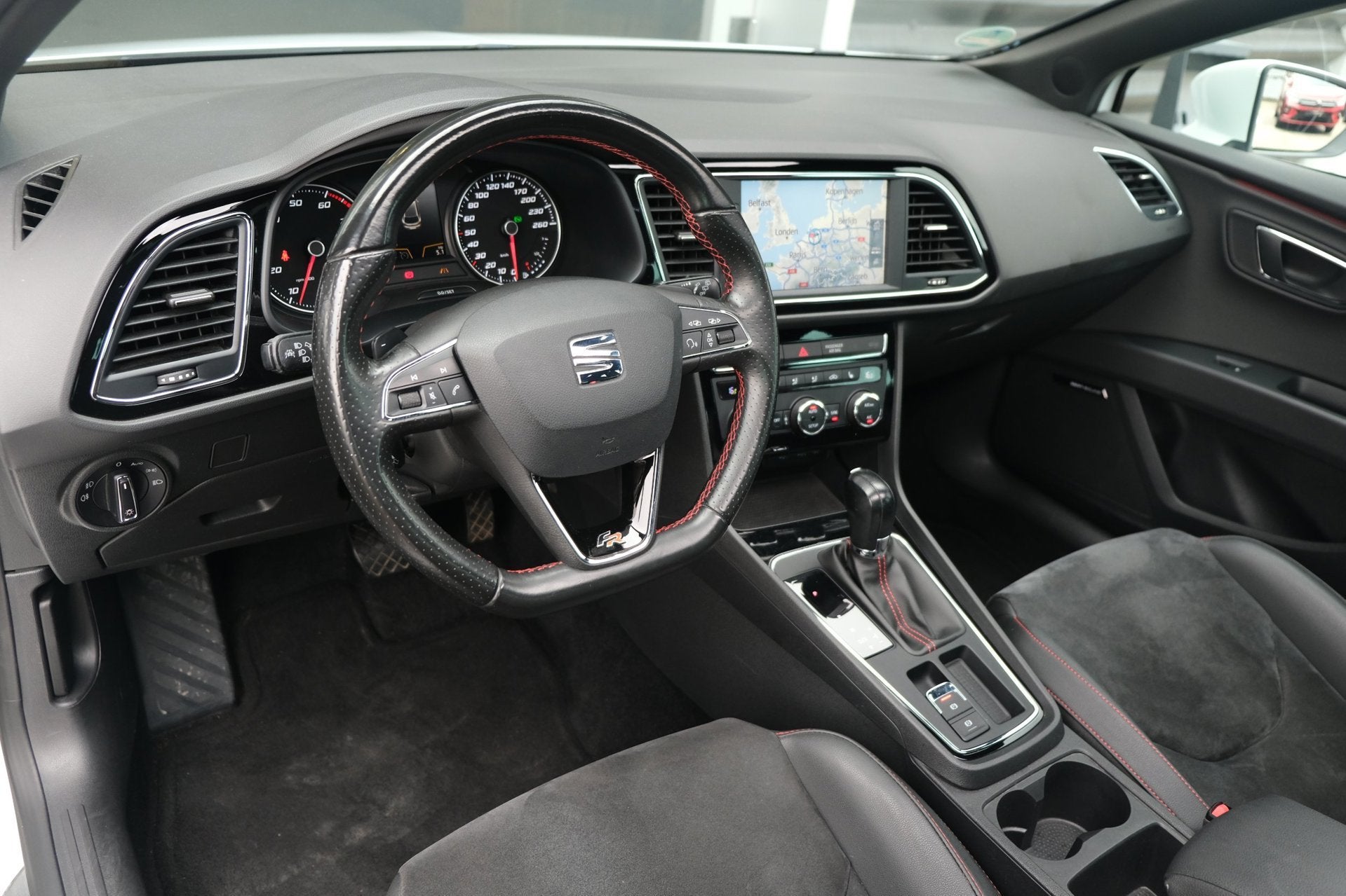SEAT León