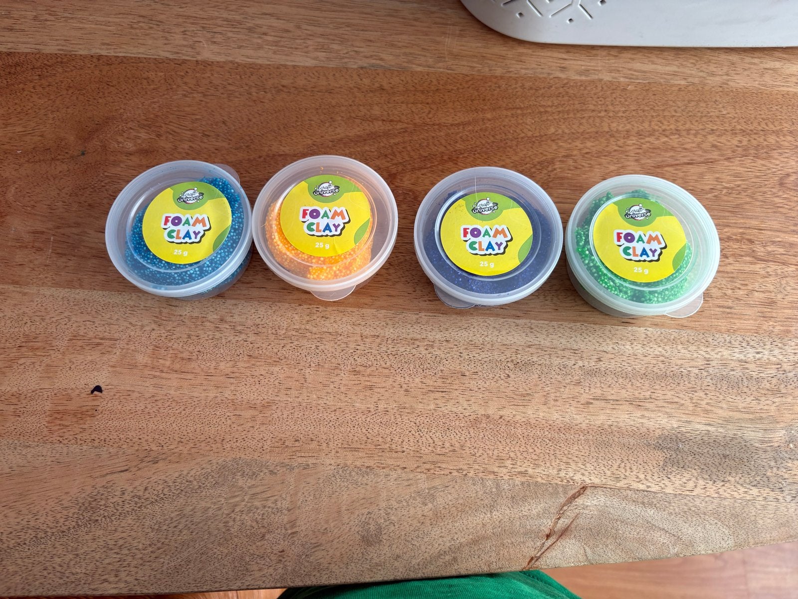 Foam Clay / Slijm in diverse kleuren, Ophalen, Gebruikt, Jongen of Meisje