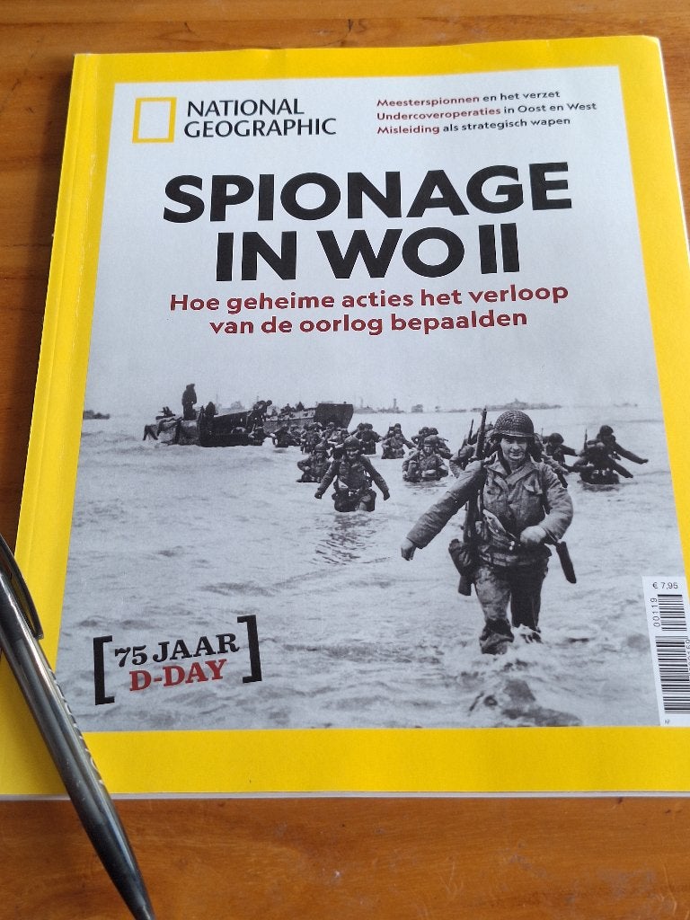 National Geographic Spionage in WOII - 75 jaar D-Day, Tweede Wereldoorlog, Ophalen of Verzenden, Zo goed als nieuw, National Geographic