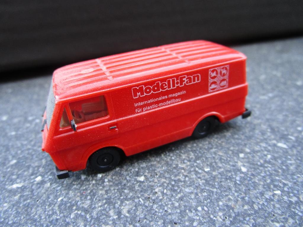 Herpa VW Busje Modell-Fun, Gebruikt, Ophalen of Verzenden, X, Herpa