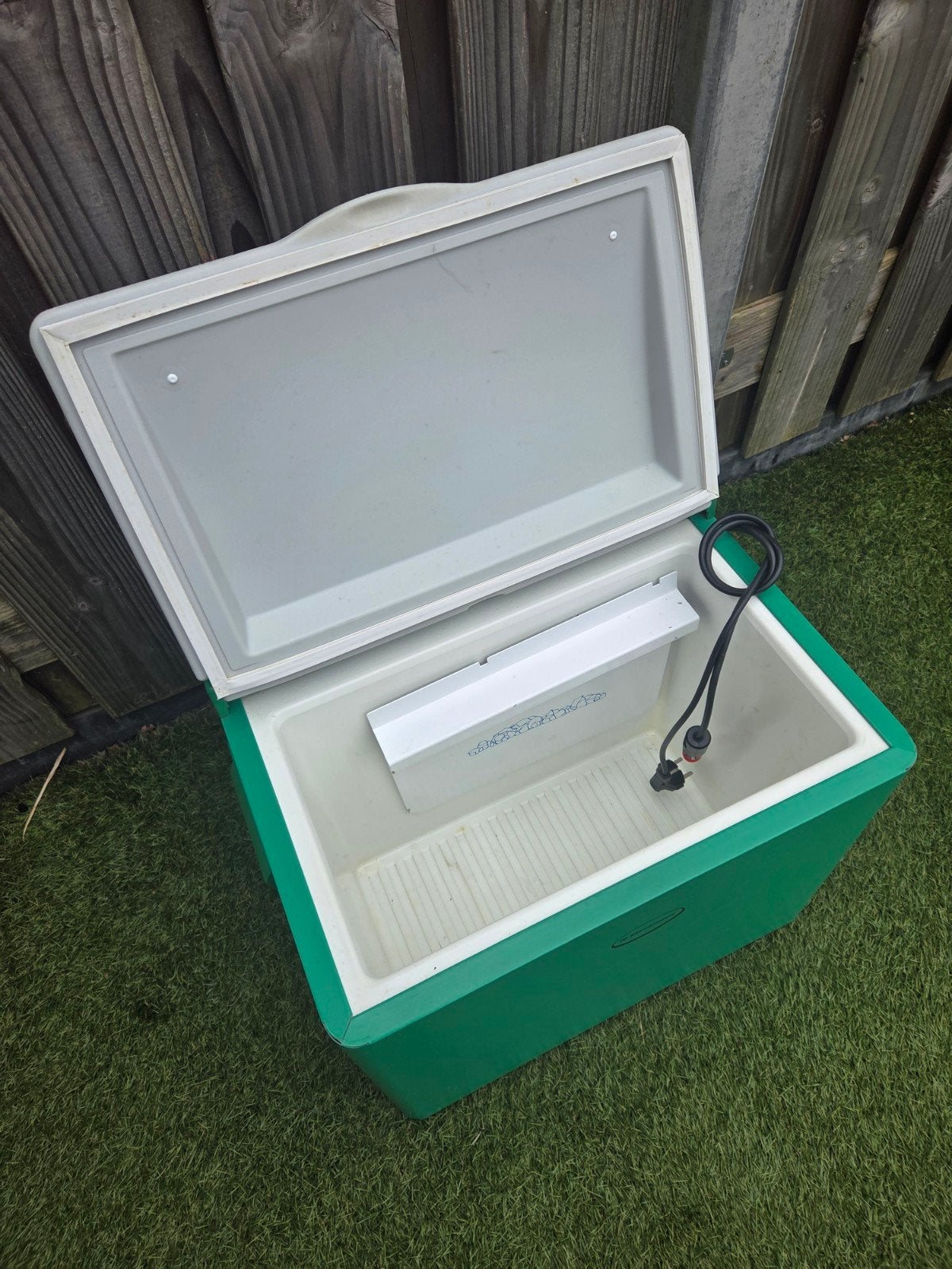 Te koop Super nette Electrolux camping koelbox 12V ,230V,Gas, Ophalen, Gebruikt, Elektrisch