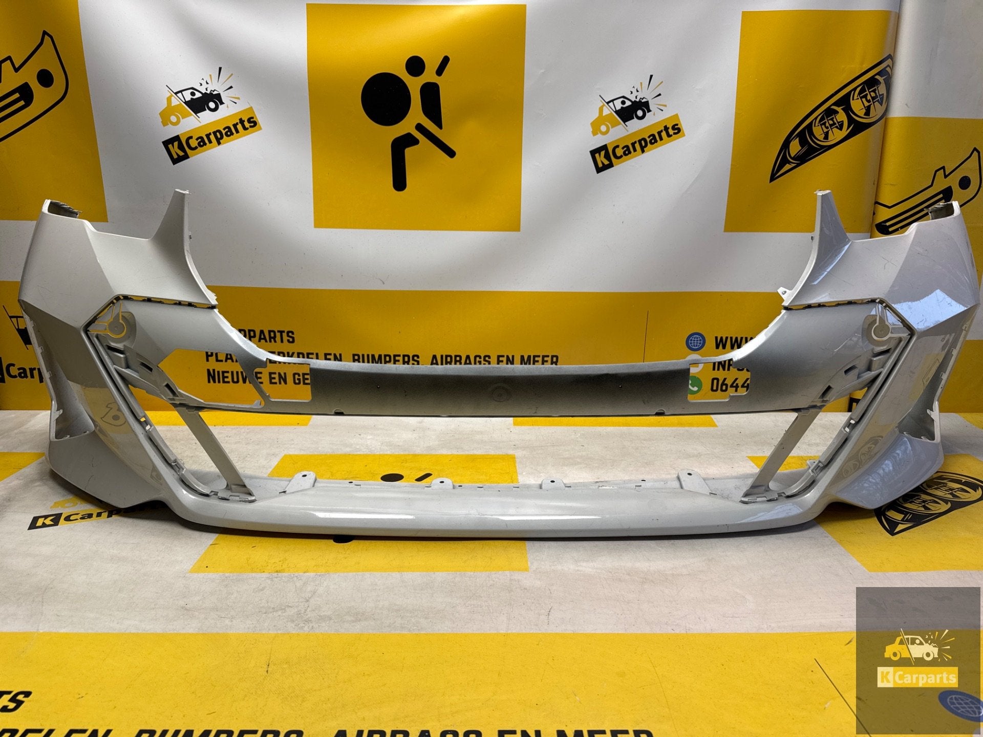 Voorbumper BMW 5 Serie G60 G61 M PAKKET 6xPDC 51118084653