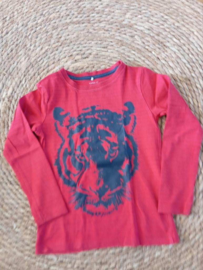 Rood shirt met tijgerprint | Name it | maat 110, Kinderen en Baby's, Kinderkleding | Maat 110, Gebruikt, Ophalen of Verzenden