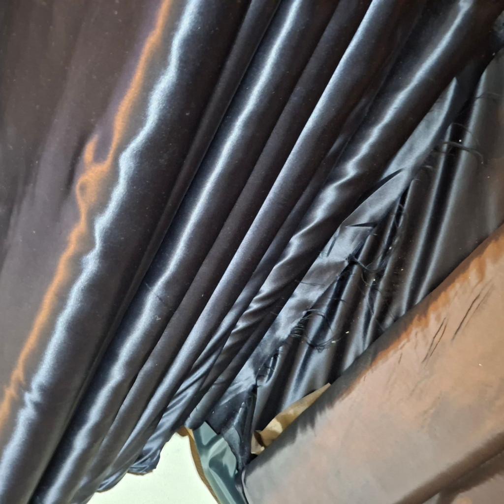 Duchesse zijde (poly_versie), 120 cm of meer, Zwart, Ophalen of Verzenden, Polyester