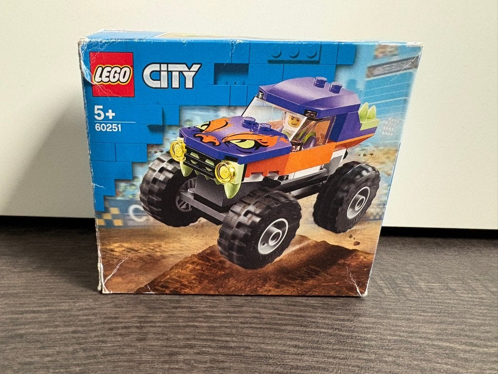 Lego City - Monstertruck - 60251, Ophalen, City, Lego, Zo goed als nieuw