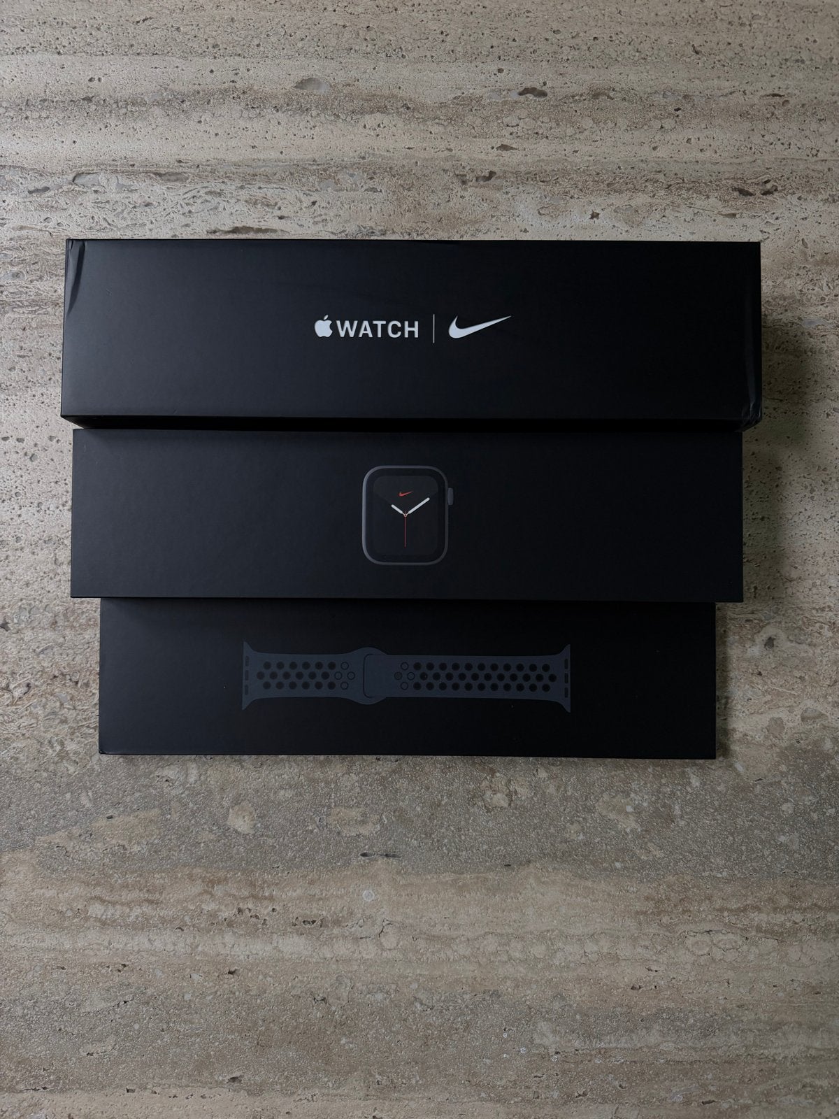 Apple Watch Series 5 Nike 44mm GPS + Cellular, Sieraden, Tassen en Uiterlijk, Smartwatches, Afstand, Verzenden, Zwart, IOS