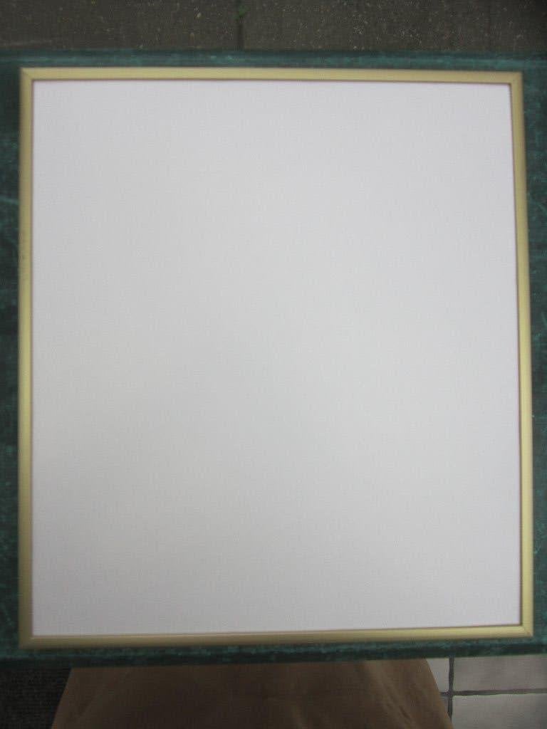 Lijst zonder glas. Goudkleurig Maat hoog 31cm. breed 28cm., Hangend, Ophalen of Verzenden, Fotolijst, Goud