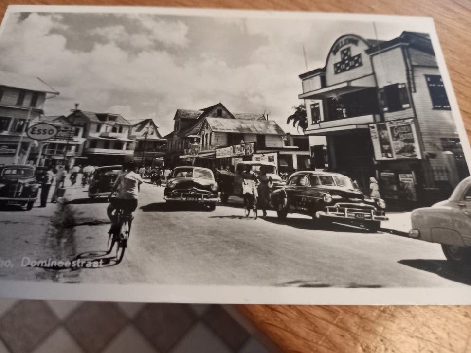Suriname, Verzamelen, Ophalen of Verzenden