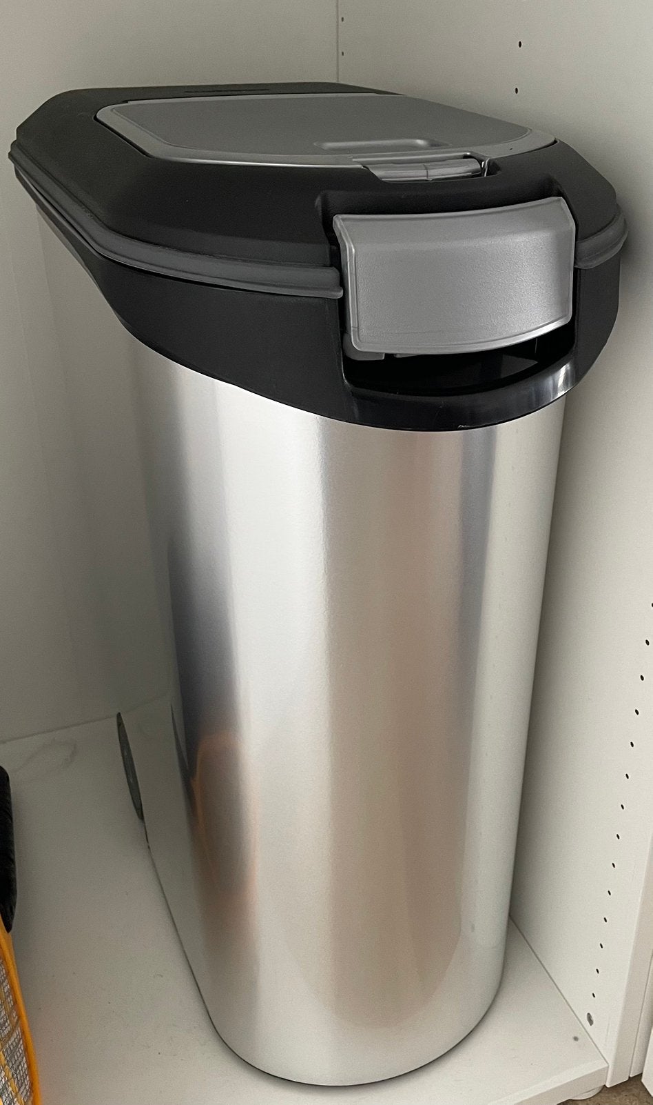 Voedselcontainer Curver, Dieren en Toebehoren, Ophalen, Zo goed als nieuw