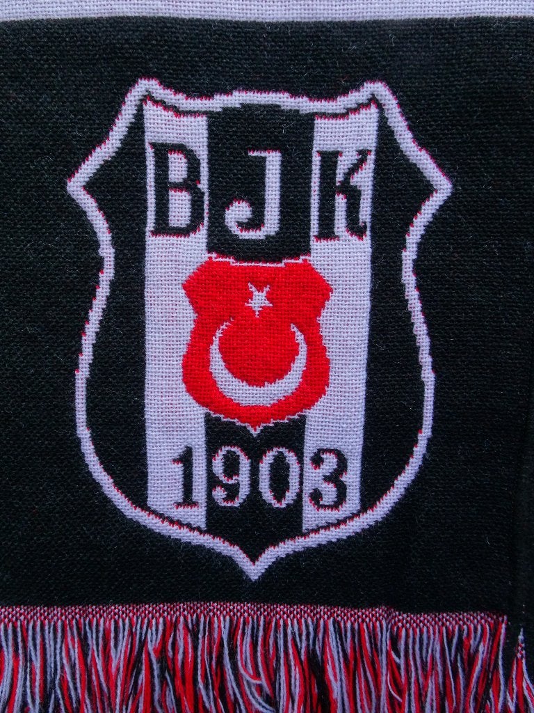 sjaal Besiktas, Ophalen of Verzenden, Nieuw, Buitenlandse clubs, Vaantje of Sjaal