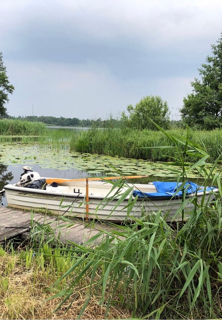 Visboot/bijboot Crescent 410 met buitenboordmotor, Watersport en Boten, Roeiboten, Gebruikt, Met roeispanen of peddels, Ophalen of Verzenden