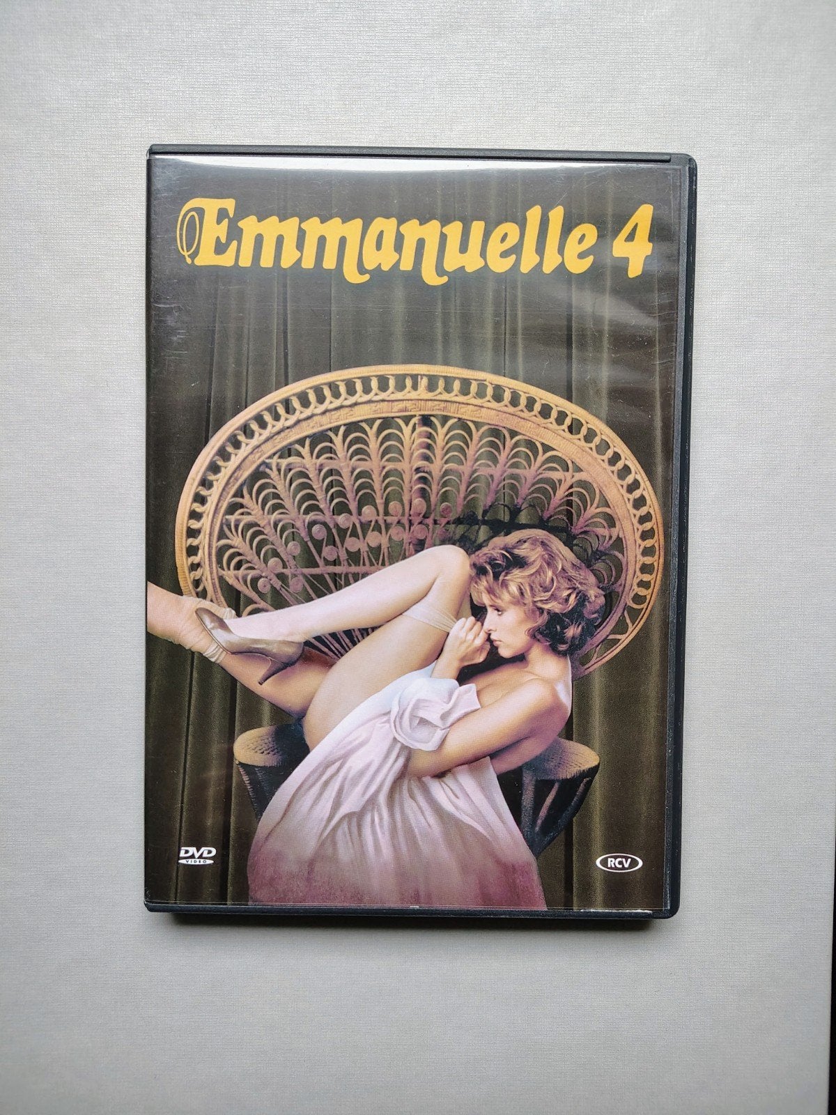Emmanuelle 4 (1984) / Sylvia Kristel, Verzenden, Frankrijk