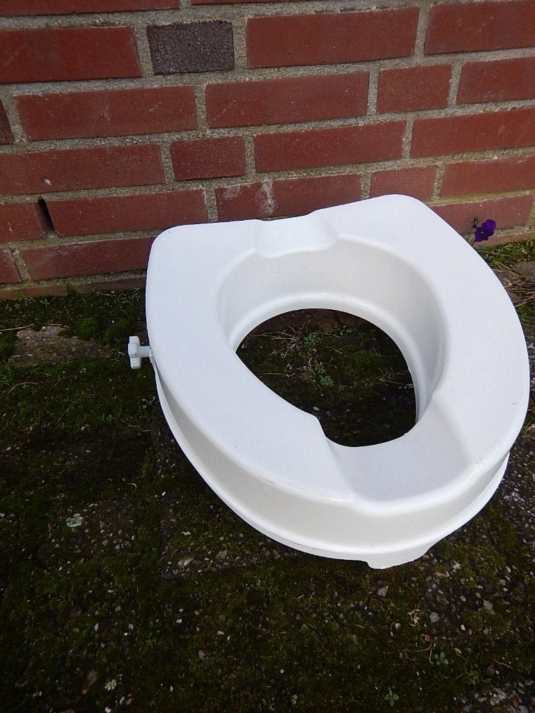 goedkope zorghulpmiddelen bij specifieke kringloop, Diversen, Ophalen of Verzenden, Zo goed als nieuw