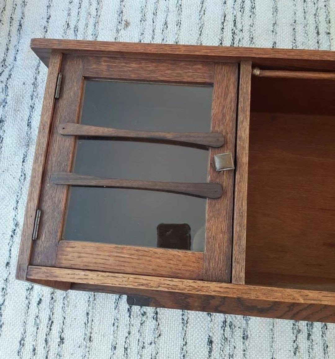 Vintage eiken hangkastje jaren '30 - Opa's kastje, Ophalen of Verzenden