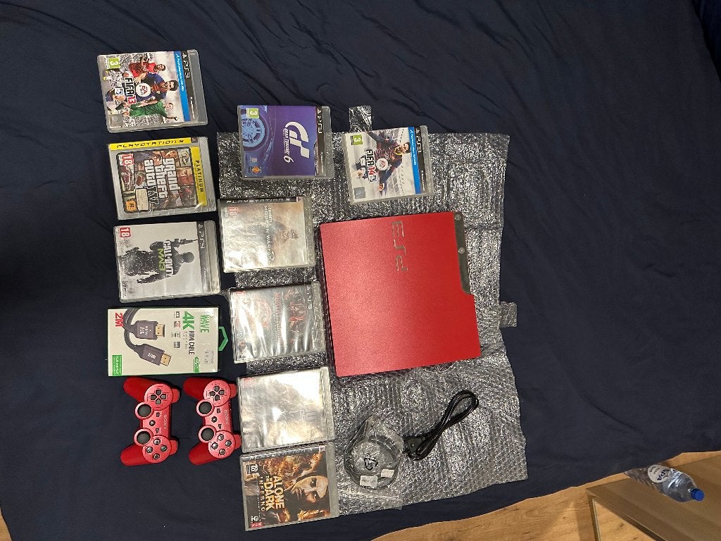 PS3 Slim Scarlet Red 320GB + 2 rode controllers + 9 games, Spelcomputers en Games, Gebruikt, Met 2 controllers, 320 GB, Ophalen of Verzenden