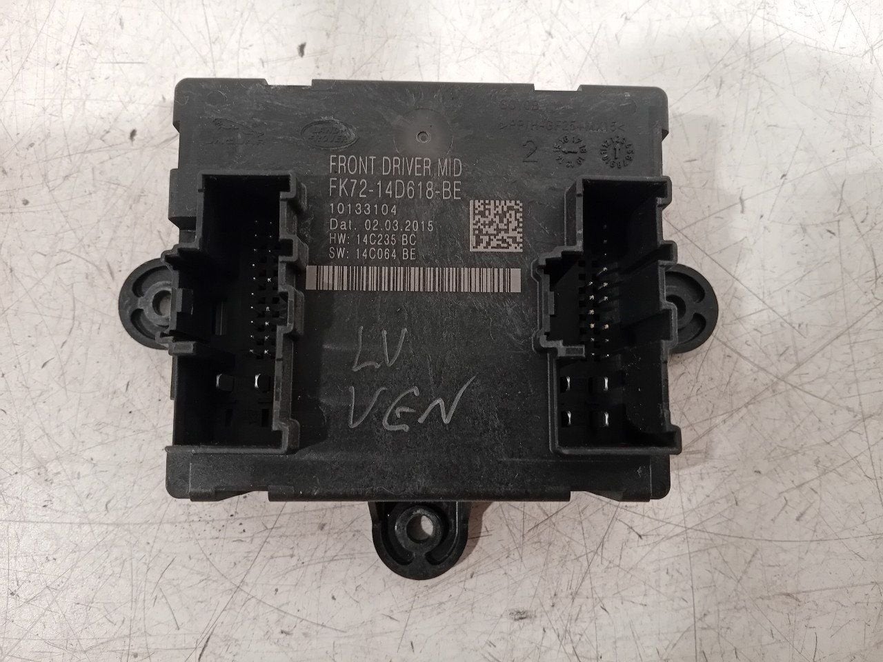 Computer centrale vergrendeling Land Rover Discovery, Onderdelen@venauto.nl, Van der Ven Autorecycling B.V., Ettenseweg 76, 4706 PB Roosendaal, The Netherlands
