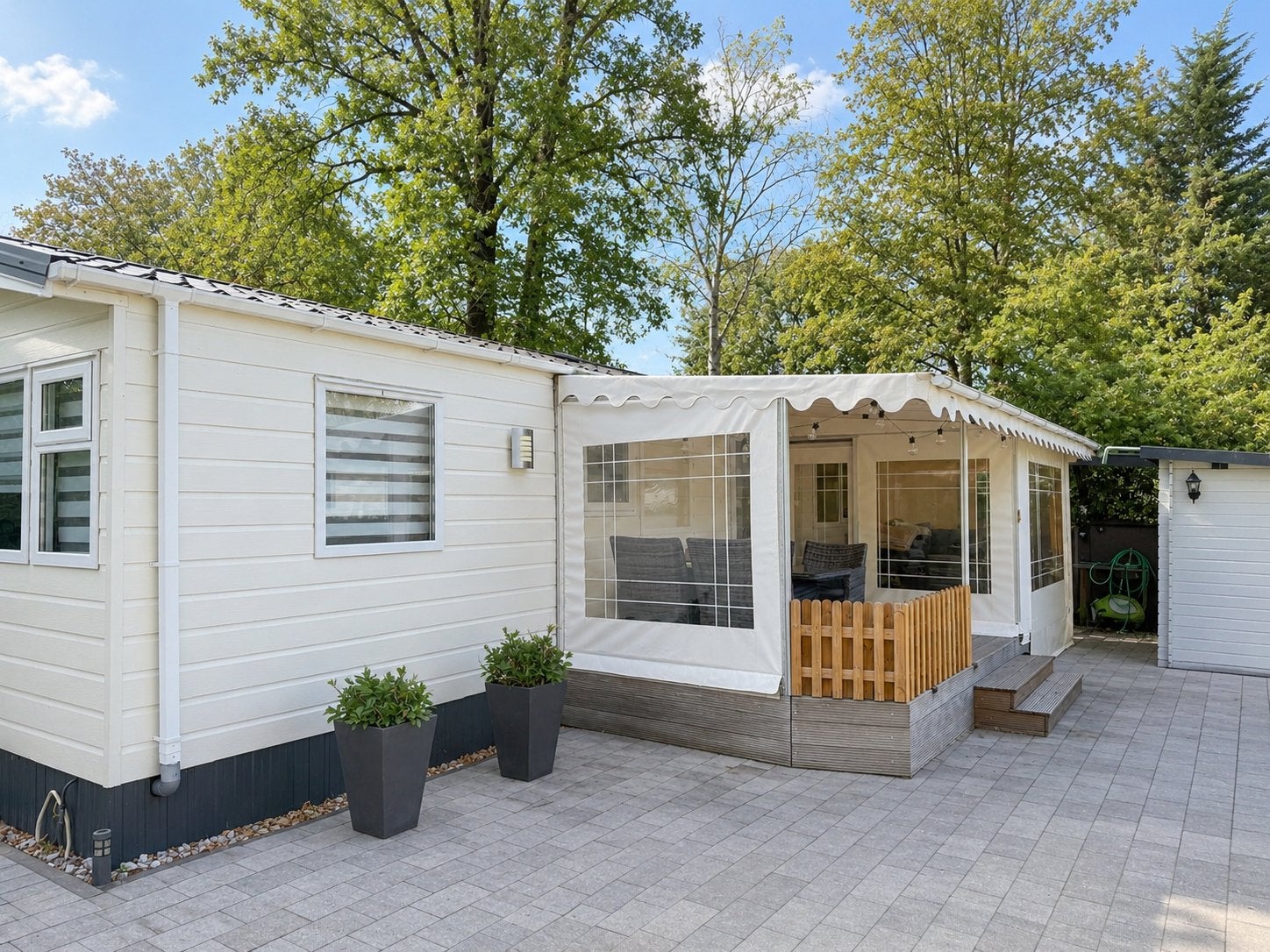 Moderne Delta Resort semi Chalet uit 2019 met CV, Caravans en Kamperen, Tot en met 4