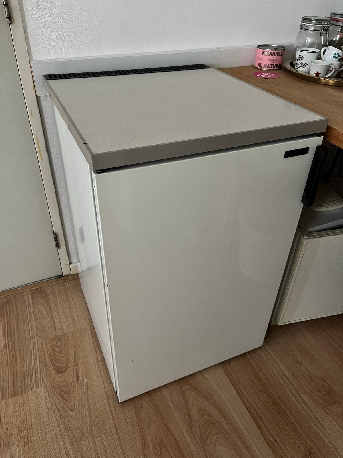 Zanussi Koelkast met Vriesvakje - 85x60x55 cm, Gebruikt, 45 tot 60 cm, Met vriesvak, Ophalen
