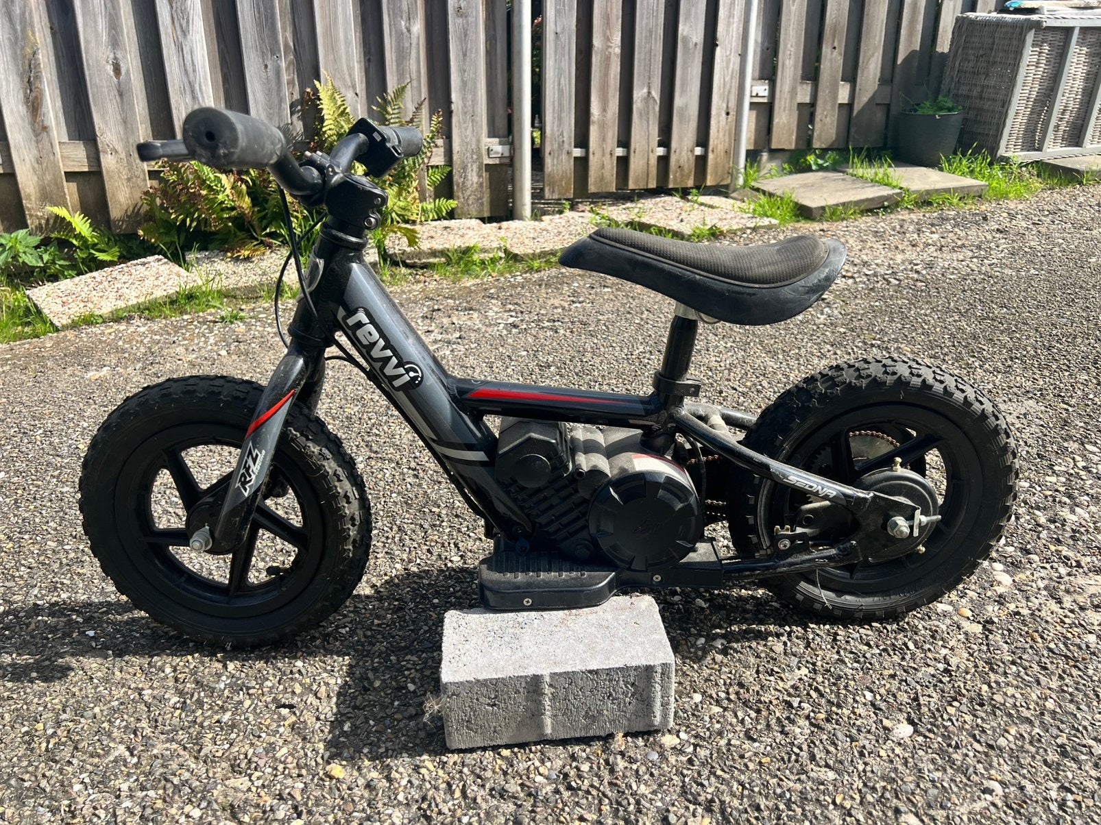 Revvi RFZ racing elektrische loopfiets 12inch, Ophalen, Gebruikt, Overige typen